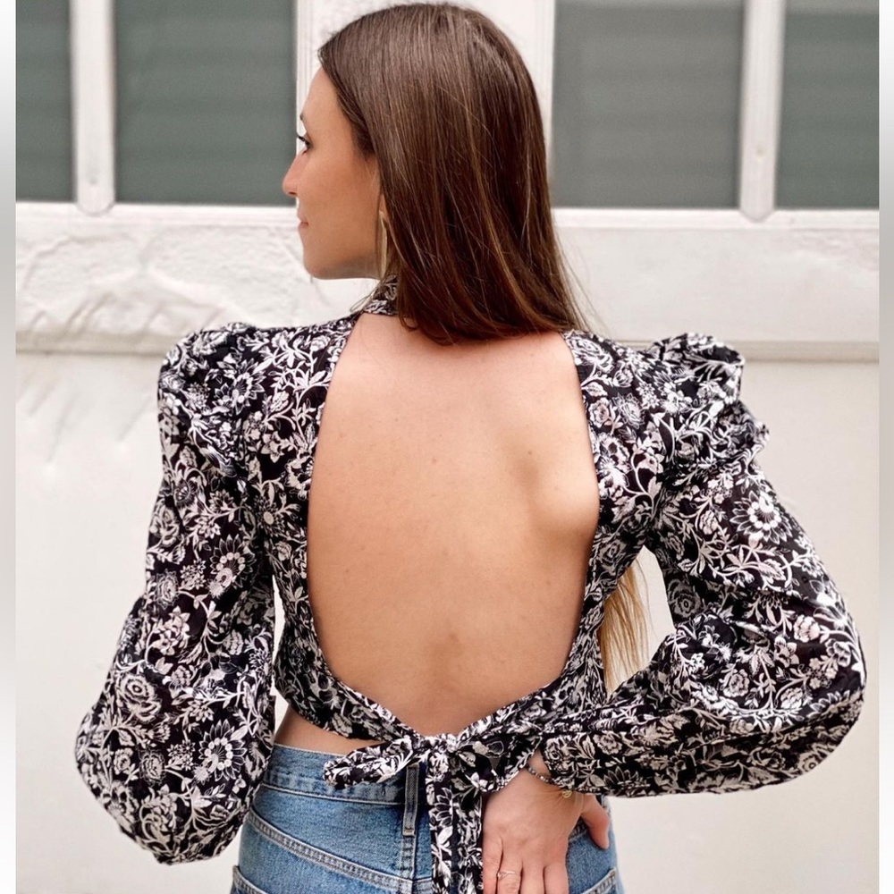 Floral black and white top